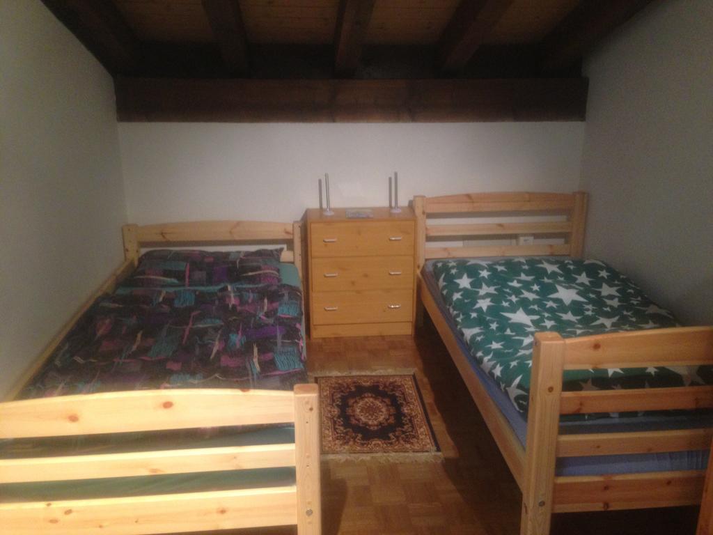Apartment Plauncas Acletta Дизентис Номер фото